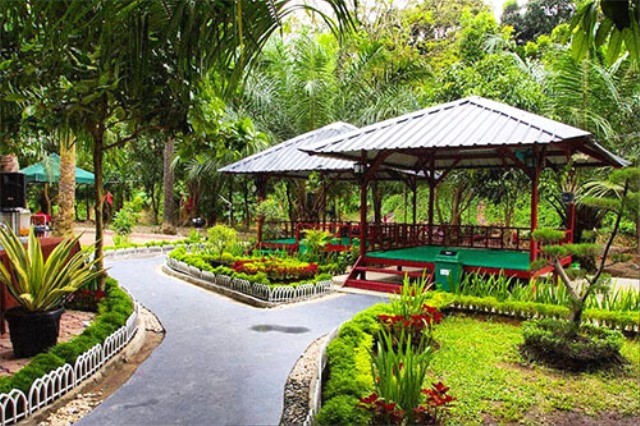Taman Avros Medan