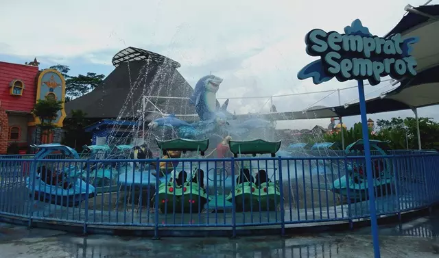 Saloka Theme Park Semarang
